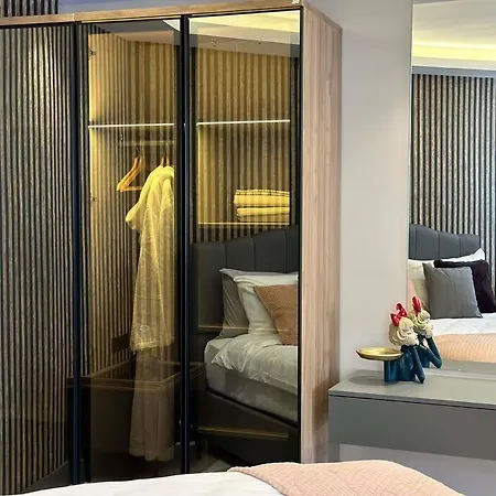 Daire Modern Brand New With Pool & Cleopatra Alanya