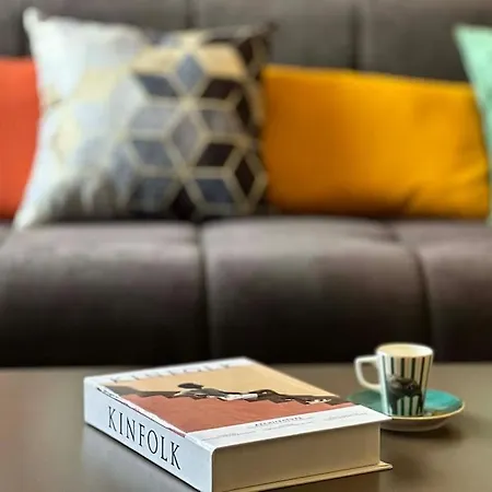 Apartment Modern Brand New With Pool & Cleopatra